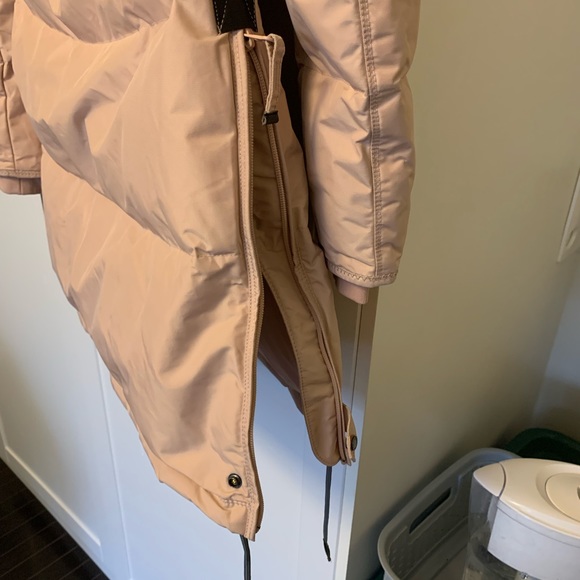 Parajumpers longbear. Very warm. Wore 3 times. Very good winter coat. - Picture 6 of 6